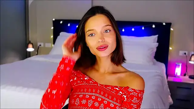 wow Mia online show from December 12, 2:48 am