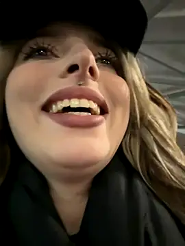 LoraaDoll online show from November 28, 3:04 pm