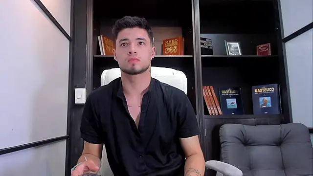 EdwardRoss  online show from March 7, 7:49 pm