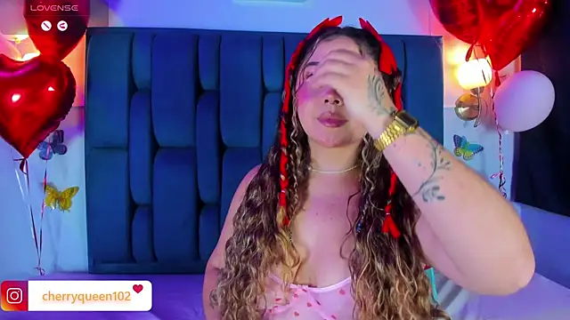 Cherryyquen online show from February 14, 8:15 pm