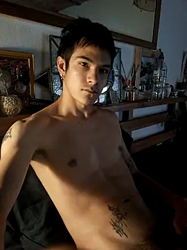 LYZBORNHD online show from January 7, 3:12 pm