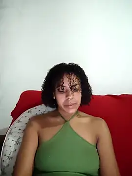 Julia Pretinha online show from May 2, 12:37 am