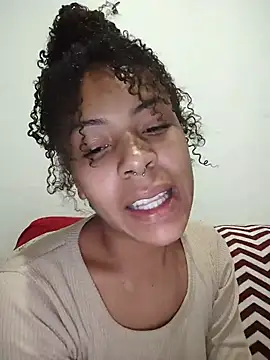 Julia Pretinha online show from June 20, 2:47 am