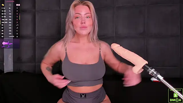 NateHalll online show from March 15, 7:47 am