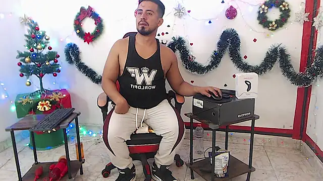 KalethBigDick online show from November 30, 5:28 pm