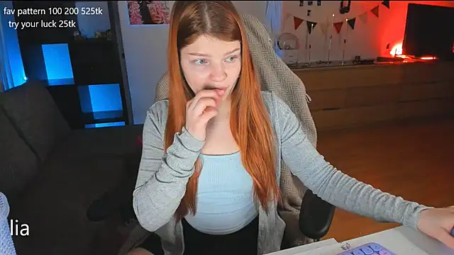 lil lia online show from January 31, 4:59 pm