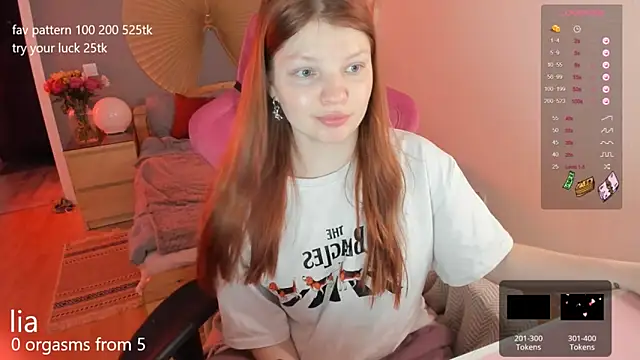 lil lia online show from March 10, 12:15 pm