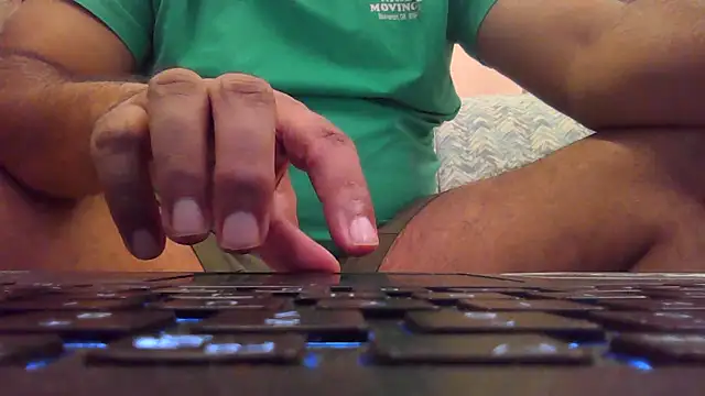 deltaforce1987 online show from December 18, 1:48 am