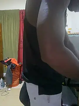 Snapshot of BigBrotherFreak chatting on May 24, 6:24 pm BigBrotherFreak online show from May 24, 6:24 pm
