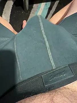 Kissoks1xh online show from February 26, 7:35 pm