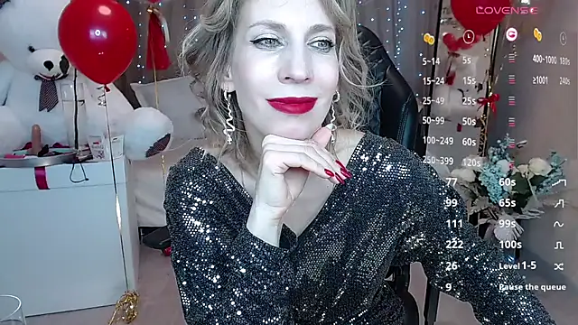 Snapshot of AdrianaSea chatting on January 12, 6:38 pm AdrianaSea online show from January 12, 6:38 pm