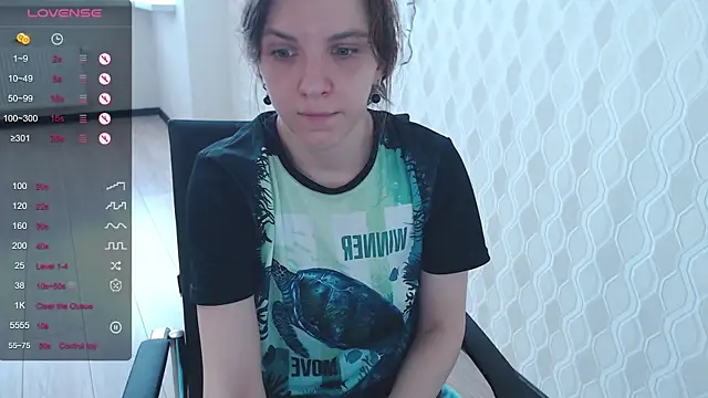 Snapshot of LisaHeart chatting on January 16, 11:26 am LisaHeart online show from January 16, 11:26 am