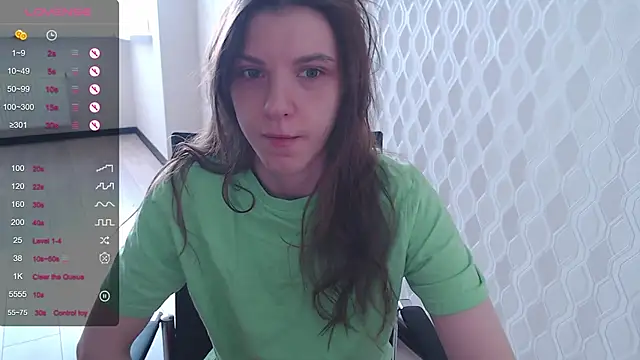 Snapshot of LisaHeart chatting on January 25, 11:13 am LisaHeart online show from January 25, 11:13 am