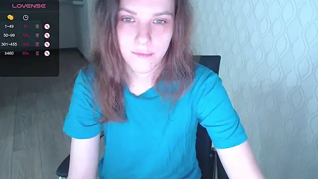 Snapshot of LisaHeart chatting on September 13, 10:42 pm LisaHeart online show from September 13, 10:42 pm