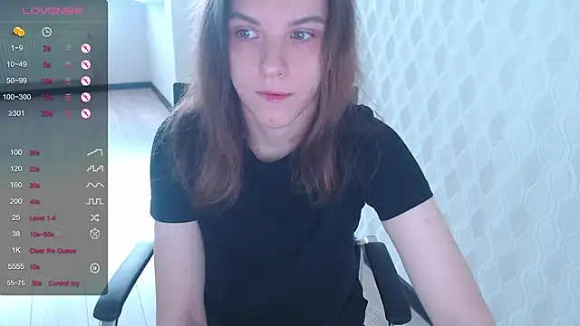 Snapshot of LisaHeart chatting on September 26, 1:48 pm LisaHeart online show from September 26, 1:48 pm