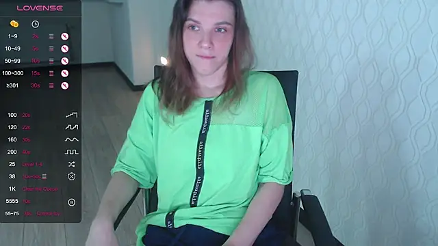 Snapshot of LisaHeart chatting on September 27, 9:31 pm LisaHeart online show from September 27, 9:31 pm