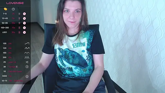 Snapshot of LisaHeart chatting on September 30, 10:37 pm LisaHeart online show from September 30, 10:37 pm