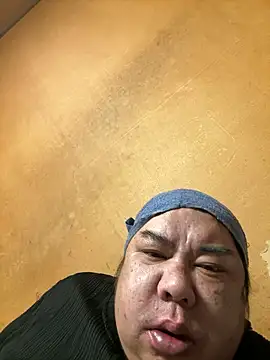 Snapshot of punk0805 chatting on February 9, 12:53 pm punk0805 online show from February 9, 12:53 pm