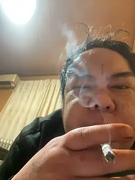 Snapshot of punk0805 chatting on February 12, 5:41 pm punk0805 online show from February 12, 5:41 pm