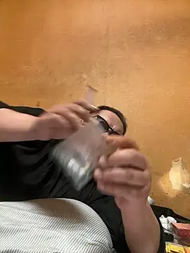 punk0805 online show from April 5, 1:52 pm