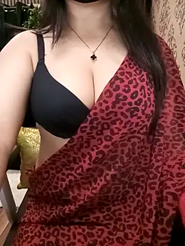 Mishika Gill online show from February 9, 2:04 am