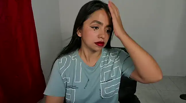 Snapshot of cory_rose chatting on January 21, 4:32 am cory rose online show from January 21, 4:32 am