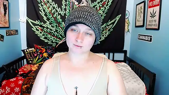 Chloenightmare online show from February 8, 12:49 am