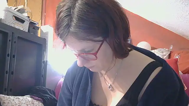 lanax online show from March 31, 1:00 pm