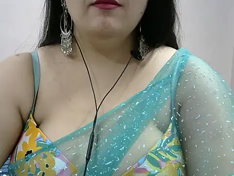 Snapshot of Shruti_139 chatting on October 15, 7:14 pm Shruti 139 online show from October 15, 7:14 pm