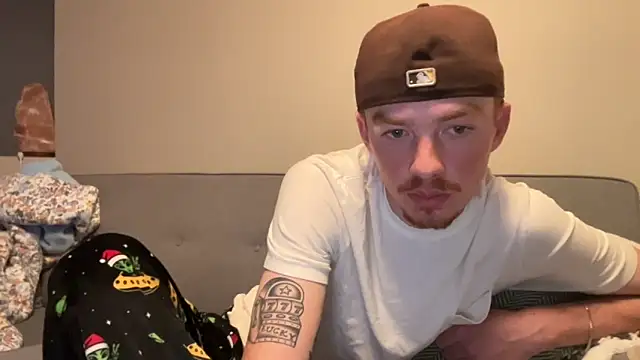 younghungginger online show from November 13, 12:09 am