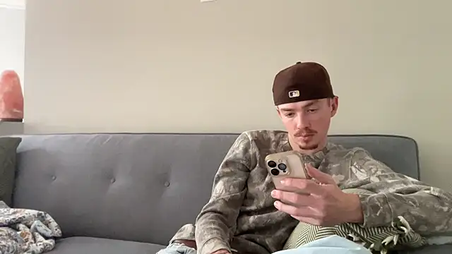 younghungginger online show from November 13, 9:03 pm