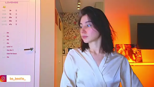 Snapshot of Vostok-6 chatting on January 24, 10:53 am Vostok-6 online show from January 24, 10:53 am