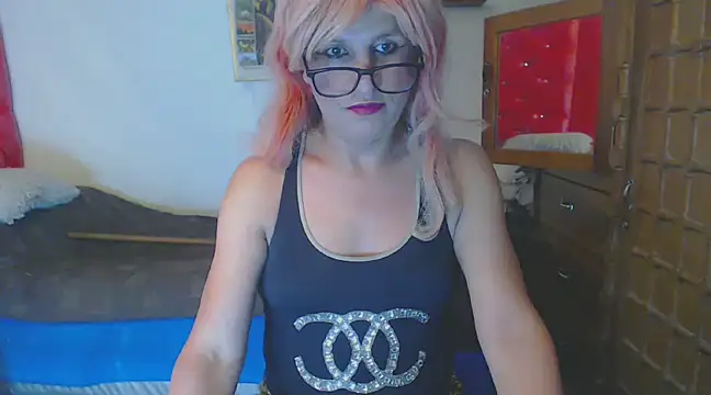 LorenJade online show from February 14, 7:07 am