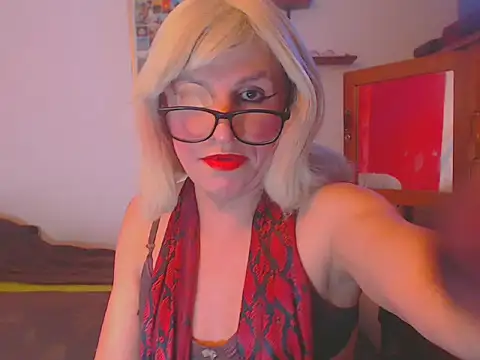 LorenJade online show from March 10, 7:21 am