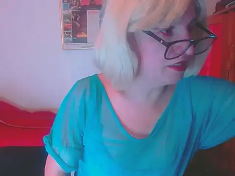 LorenJade online show from December 4, 12:31 am