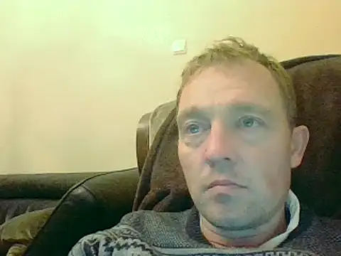 Snapshot of bertolini chatting on December 11, 5:59 pm bertolini online show from December 11, 5:59 pm