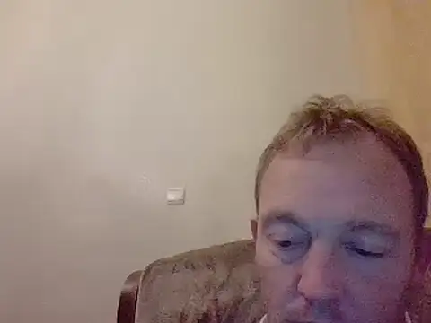 Snapshot of bertolini chatting on December 13, 5:54 pm bertolini online show from December 13, 5:54 pm