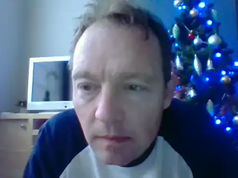 Snapshot of bertolini chatting on December 21, 8:50 am bertolini online show from December 21, 8:50 am