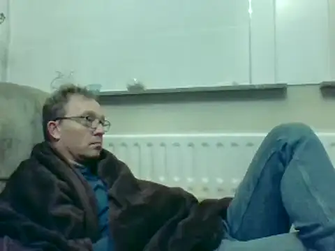 Snapshot of bertolini chatting on December 21, 9:04 pm bertolini online show from December 21, 9:04 pm