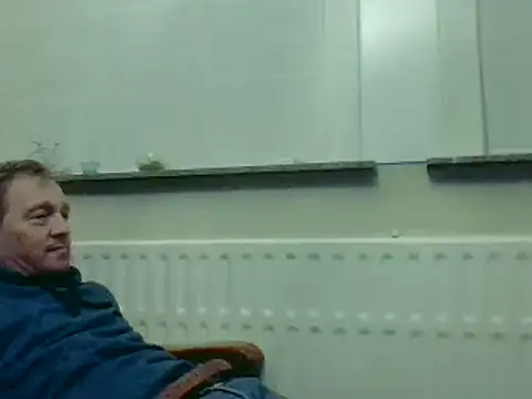 Snapshot of bertolini chatting on December 22, 8:03 pm bertolini online show from December 22, 8:03 pm