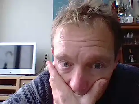 Snapshot of bertolini chatting on January 2, 1:19 pm bertolini online show from January 2, 1:19 pm