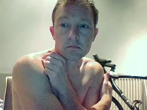 Snapshot of bertolini chatting on January 7, 5:09 pm bertolini online show from January 7, 5:09 pm