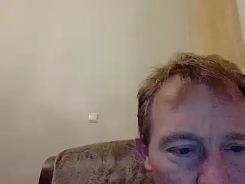 Snapshot of bertolini chatting on January 26, 9:29 pm bertolini online show from January 26, 9:29 pm