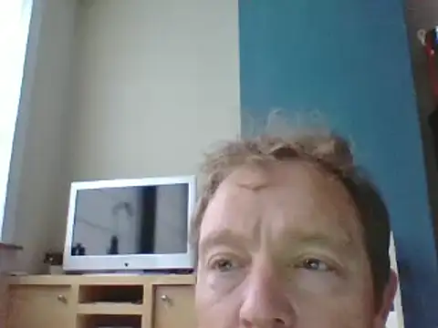 Snapshot of bertolini chatting on February 24, 8:17 am bertolini online show from February 24, 8:17 am