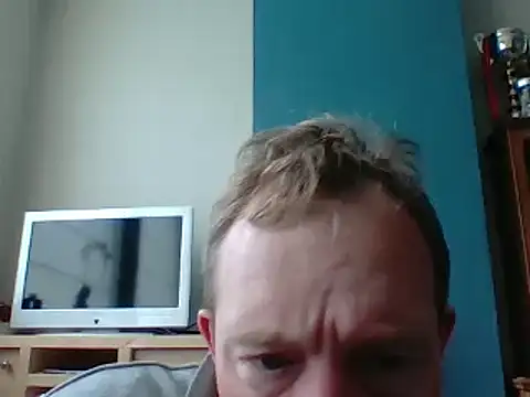 Snapshot of bertolini chatting on March 17, 1:50 pm bertolini online show from March 17, 1:50 pm