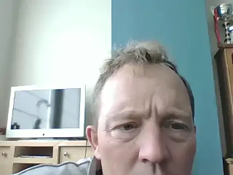 Snapshot of bertolini chatting on March 18, 1:53 pm bertolini online show from March 18, 1:53 pm