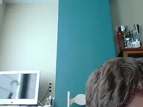 Snapshot of bertolini chatting on March 20, 2:21 pm bertolini online show from March 20, 2:21 pm