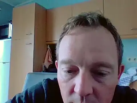 Snapshot of bertolini chatting on March 21, 4:40 pm bertolini online show from March 21, 4:40 pm