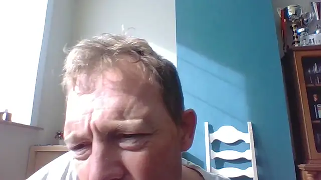 Snapshot of bertolini chatting on September 24, 8:39 am bertolini online show from September 24, 8:39 am