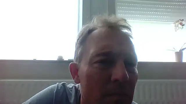 Snapshot of bertolini chatting on September 28, 12:54 pm bertolini online show from September 28, 12:54 pm